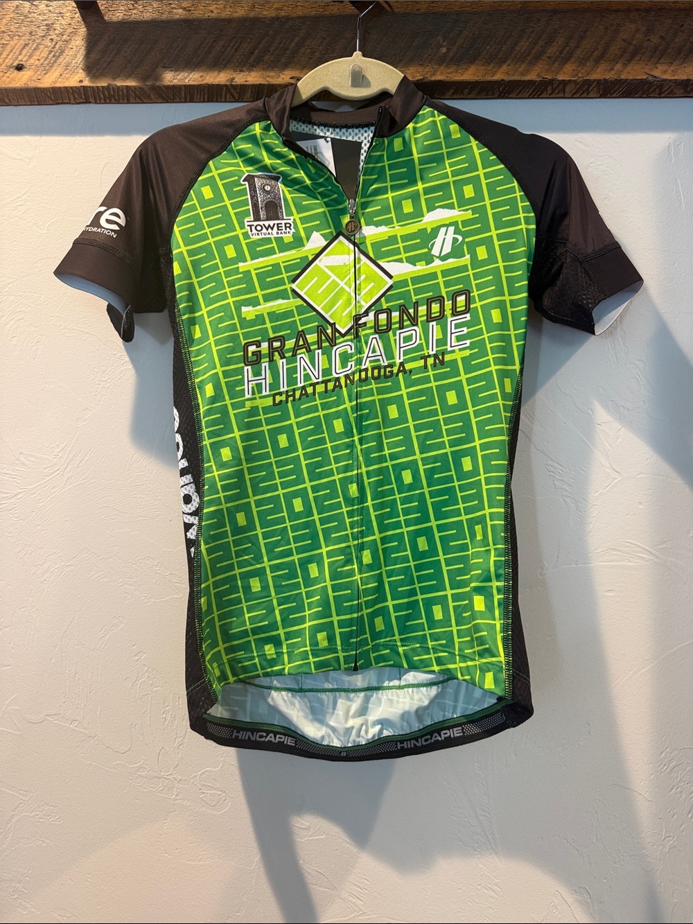NEW WITH TAGS Womens Grand Fondo Cycling Jersey
